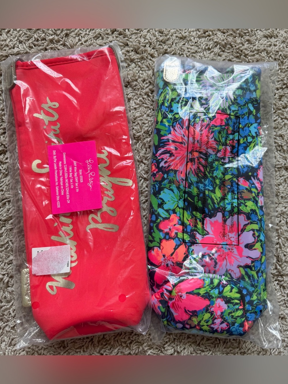 (2 pack) NWT Lilly Pulitzer Wine Bag With Handle.